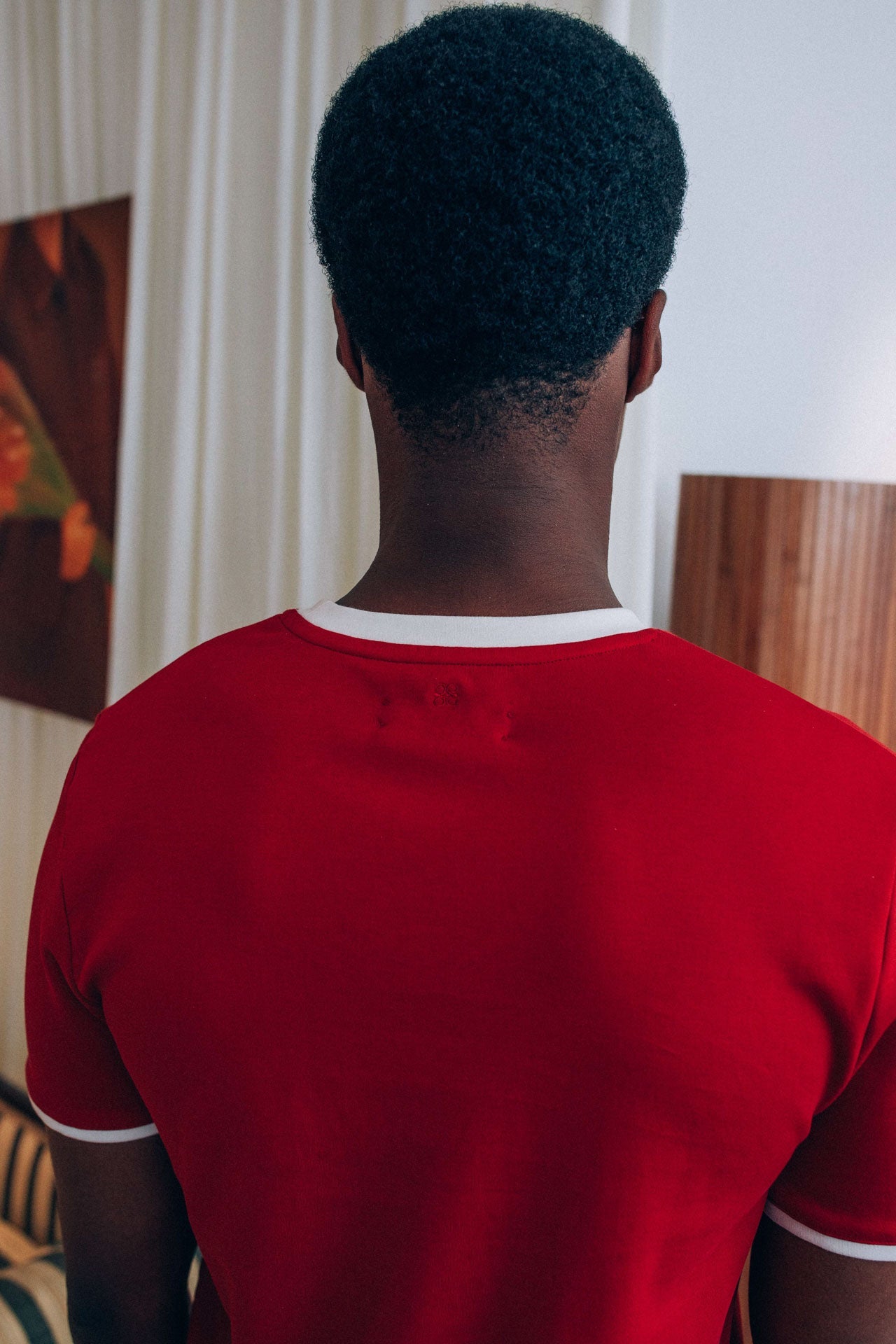REFERENZ Lieferant (33mm Brando) - ringer tee red, view 4 |chip:Model – 185cm – wears M