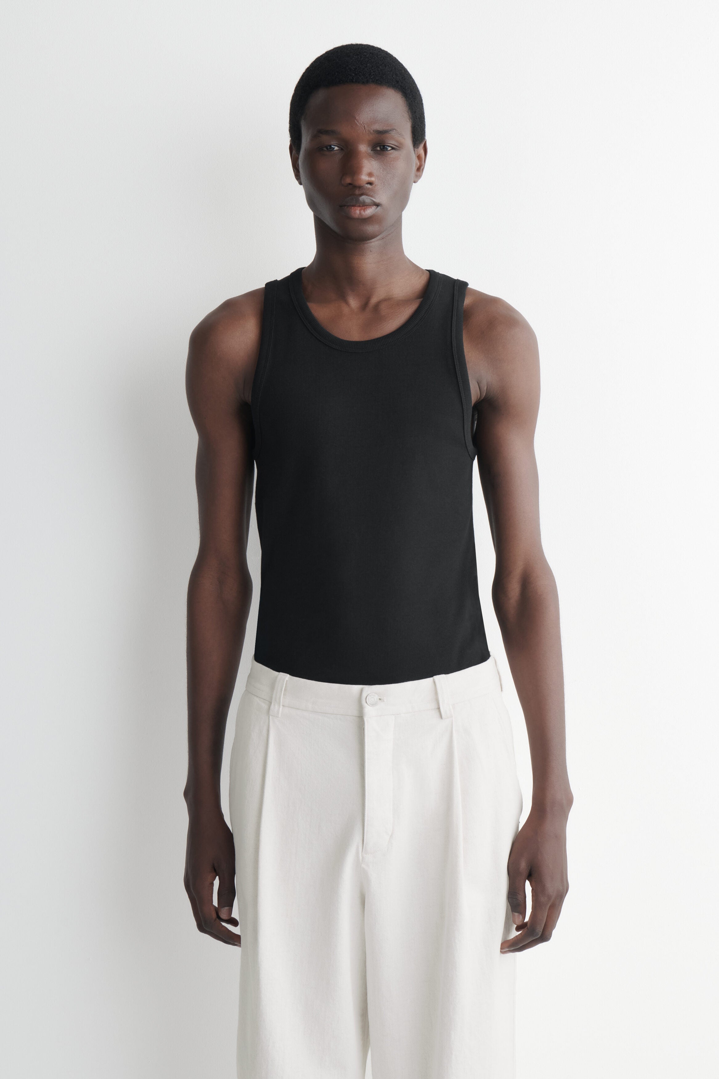REFERENZ Lieferant (COS) - ribbed tank top black, view 1
